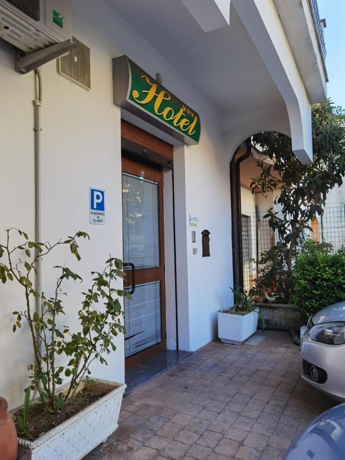 Hotel Edelweiss Laino Borgo Luaran gambar