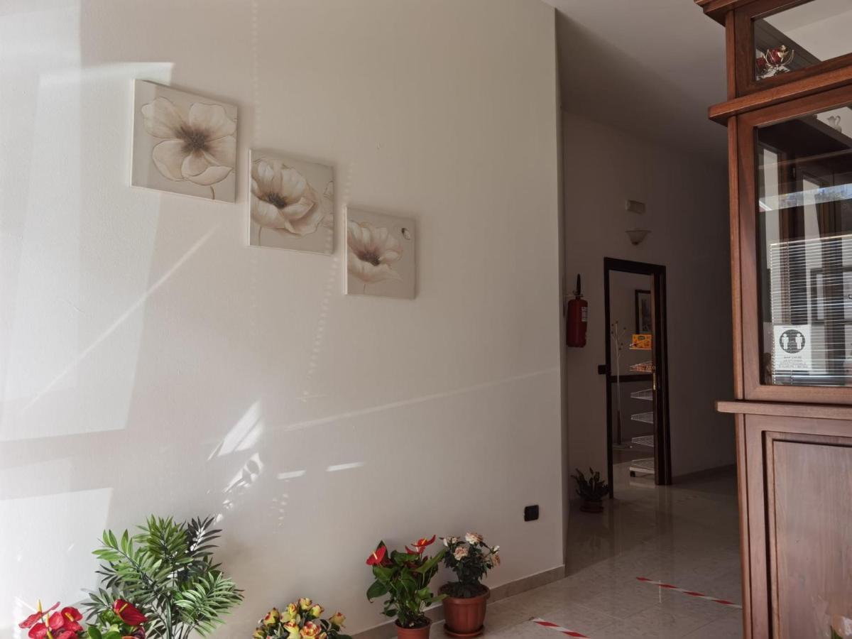 Hotel Edelweiss Laino Borgo Luaran gambar