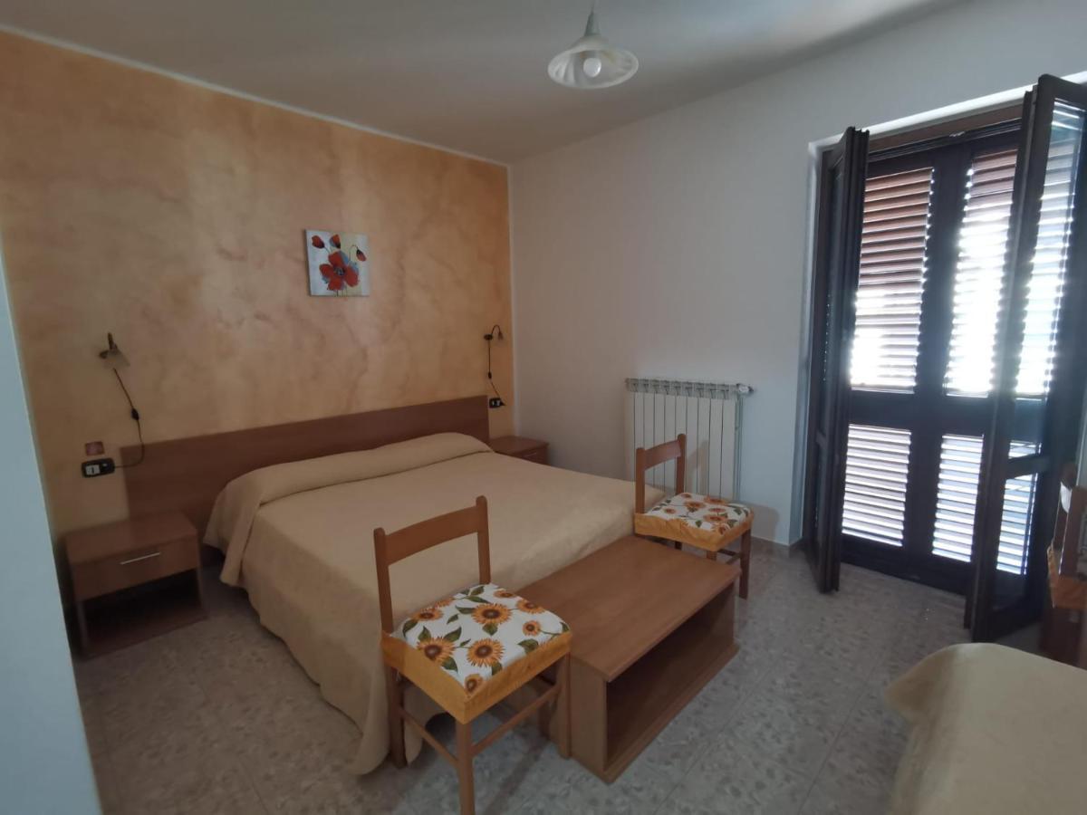 Hotel Edelweiss Laino Borgo Luaran gambar
