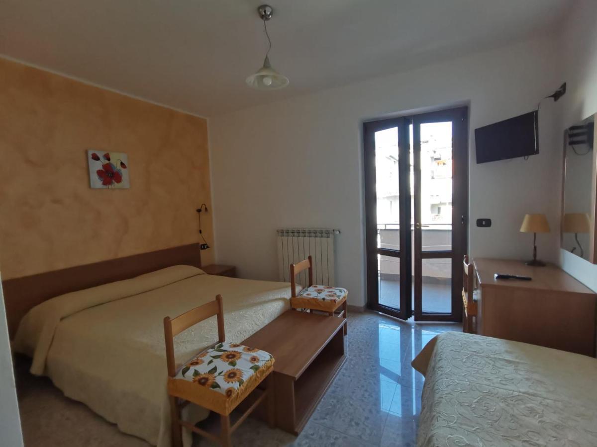 Hotel Edelweiss Laino Borgo Luaran gambar