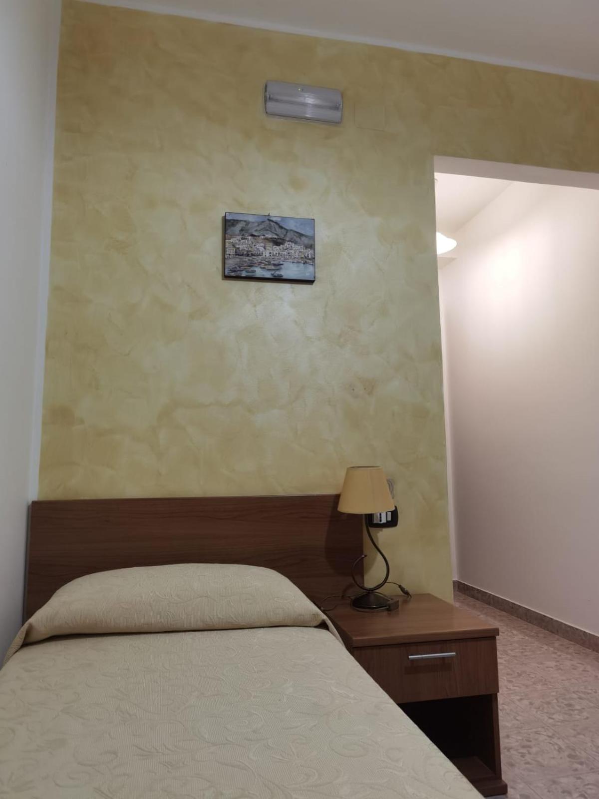 Hotel Edelweiss Laino Borgo Luaran gambar
